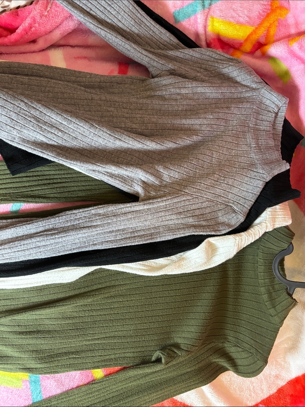 Ribbed Long Sleeve Sweater Tops - Gray, Black, Cream, Olive
